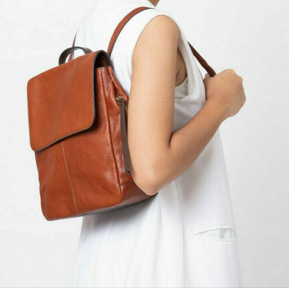 Fossil Claire Backpack - Tan